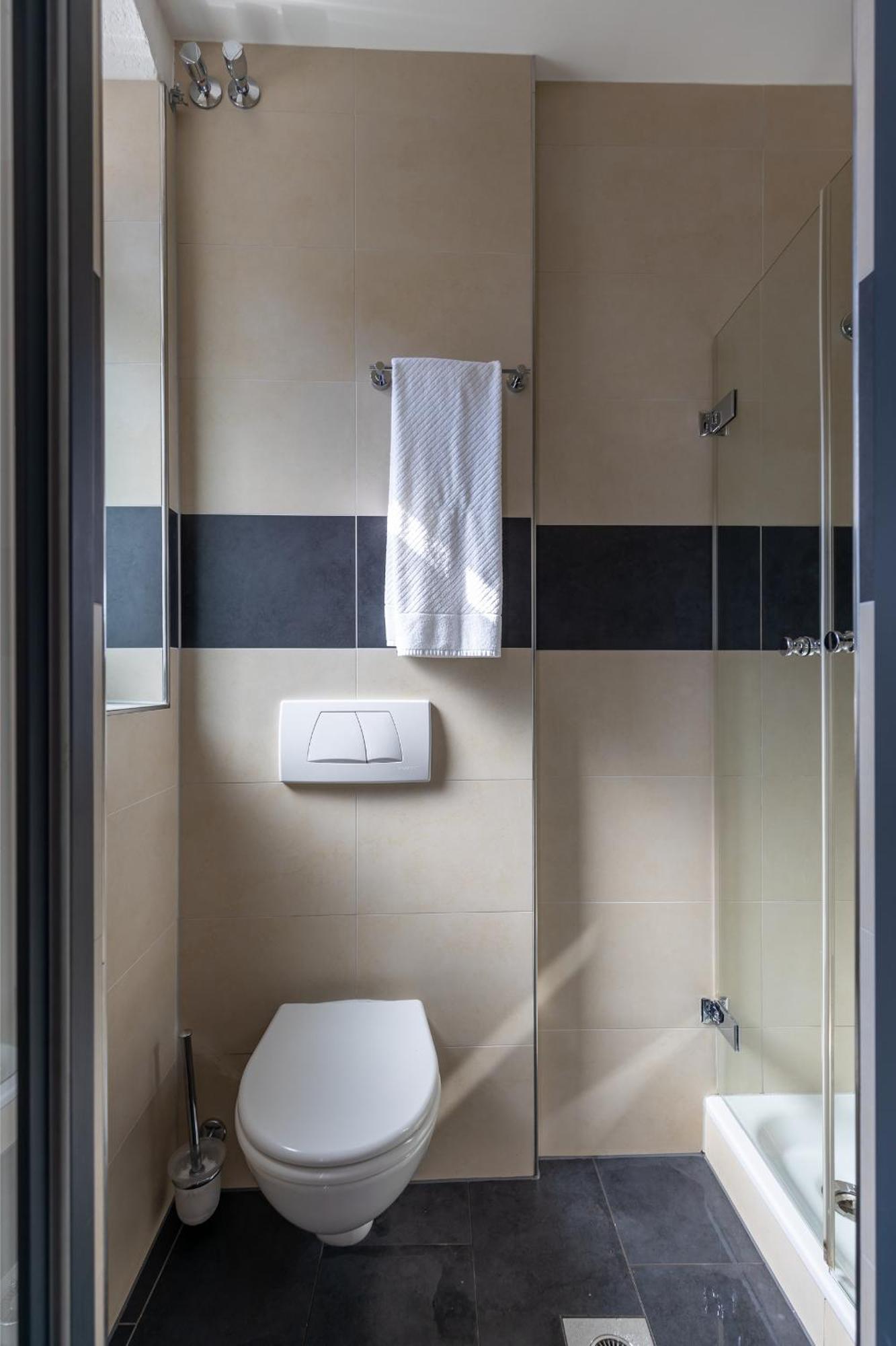 Hotel Garni " Am Domplatz" Ερφούρτη Εξωτερικό φωτογραφία